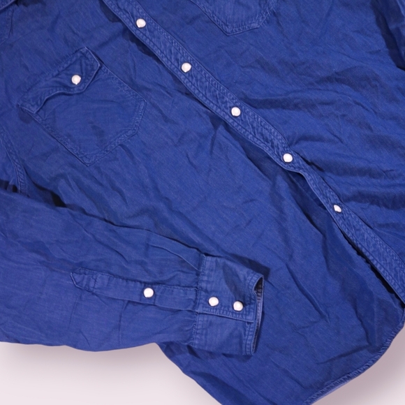 Fossil Shirt Women's Size L Blue Denim Chambray Long Sleeve Button Up Jean Top - Picture 3 of 7